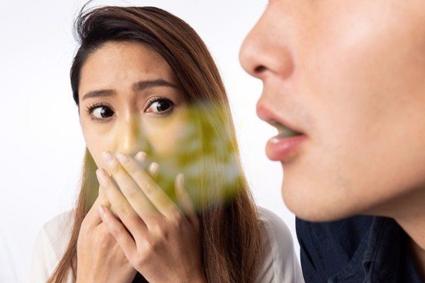 Cách chữa hôi miệng tại nhà 8