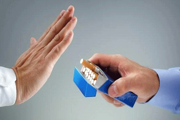 Cách lấy cao răng tại nhà 7