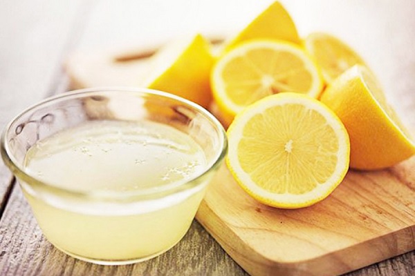 Cách làm trắng răng tại nhà 2