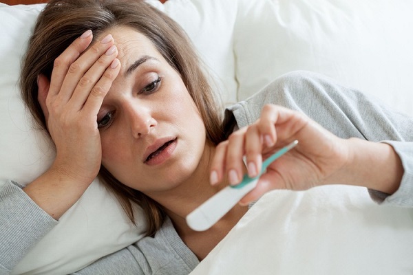 Dấu hiệu răng khôn mọc lệch 6