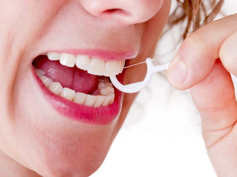 6 bộ dụng cụ vệ sinh răng niềng