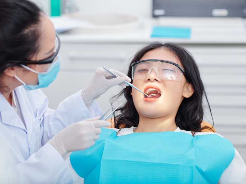 7 tình trạng đau nhức răng cần nên đi khám bác sĩ 1