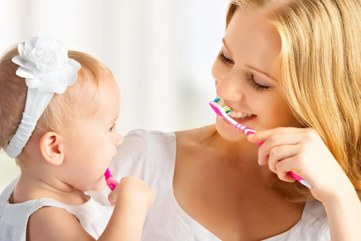 Vệ sinh răng miệng cho bé 1 tuổi 02