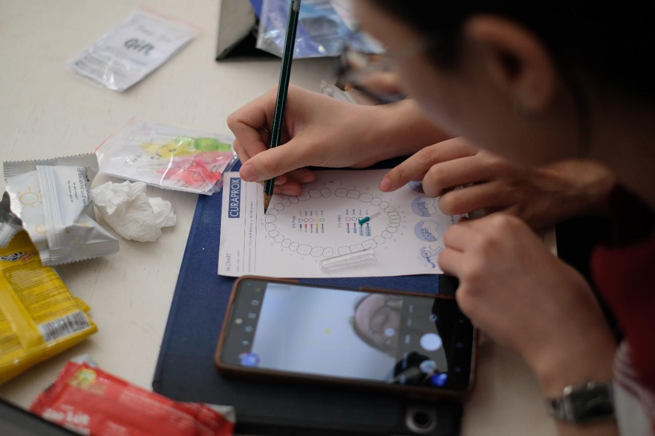 Hành trình trải nghiệm chăm sóc răng miệng cùng triết lý Touch to Teach