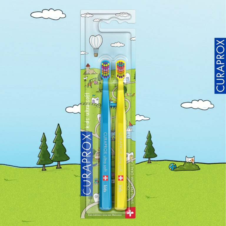 Curaprox CS Kids bản đặc biệt 2025 – Bộ 2 bàn chải cho bé 4-12 tuổi